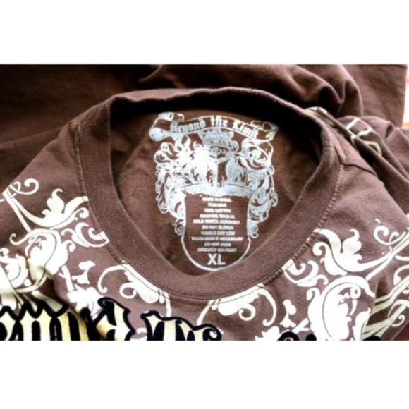 Beyond the Limit Graphic T-Shirt - Picture 5 of 5